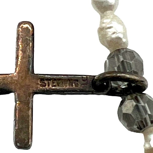 Vintage Sterling Silver Cross Necklace With Rice Pearls.  A13 - Picture 12 of 12